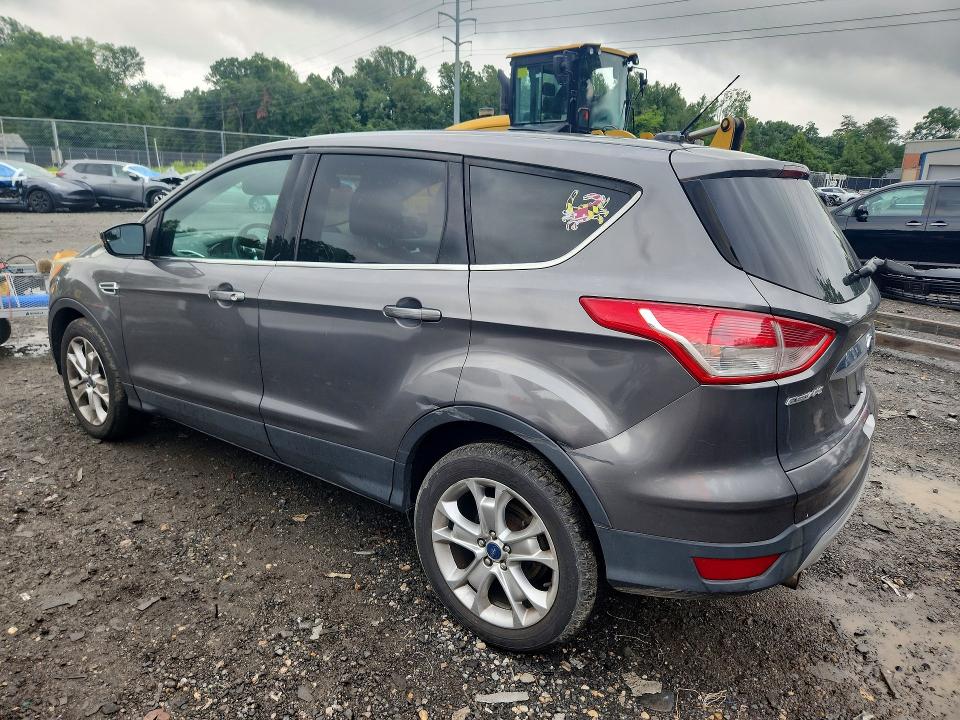 63552706 :رقم المزاد ، 1FMCU9HX8DUB44039 vin ، 2013 Ford Escape مزاد بيع