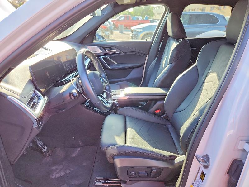 64652686 :رقم المزاد ، WBX73EF01P5X15802 vin ، 2023 Bmw X1 مزاد بيع