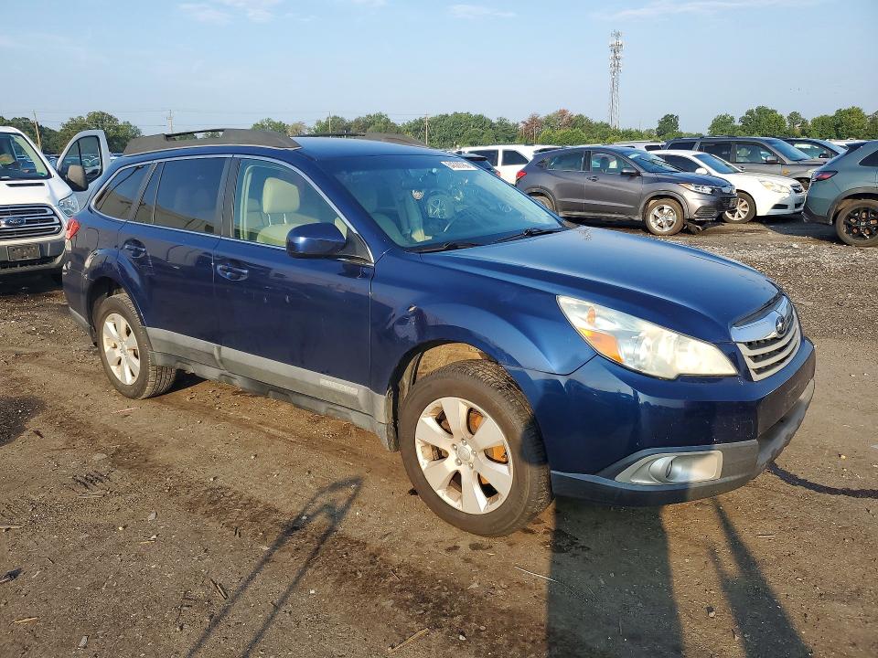 2010 Subaru Outback მანქანა იყიდება აუქციონზე, vin: 4S4BRBCC0A3326814, აუქციონის ნომერი: 64329766