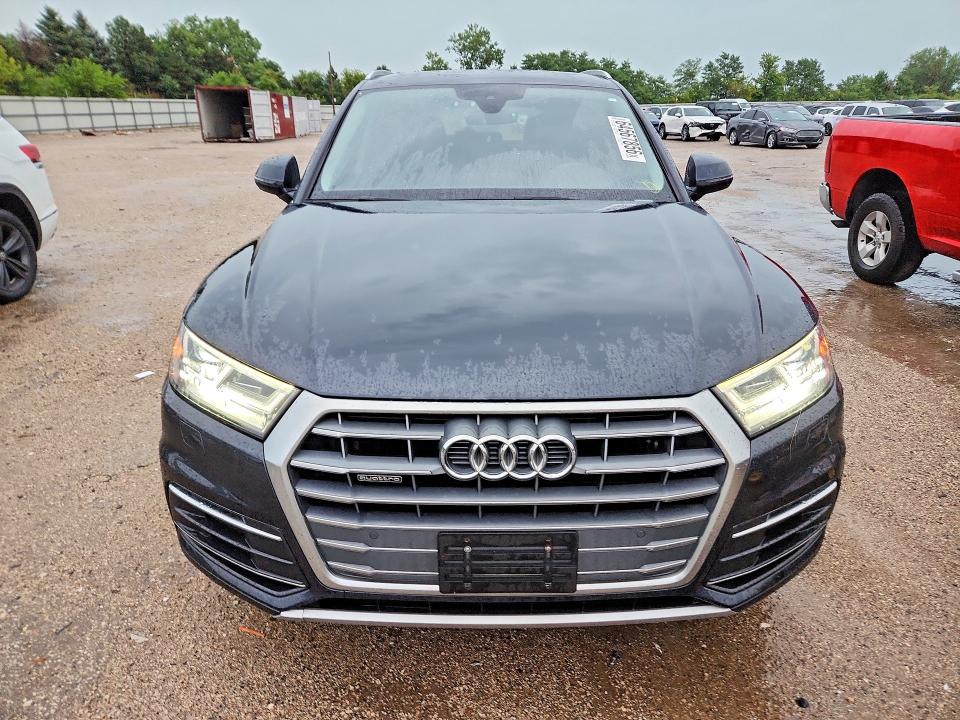 64567856 :رقم المزاد ، WA1BNAFY3J2198344 vin ، 2018 Audi Q5 مزاد بيع