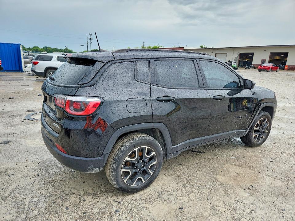 64702076 :رقم المزاد ، 3C4NJDAB5LT174339 vin ، 2020 Jeep Compass مزاد بيع