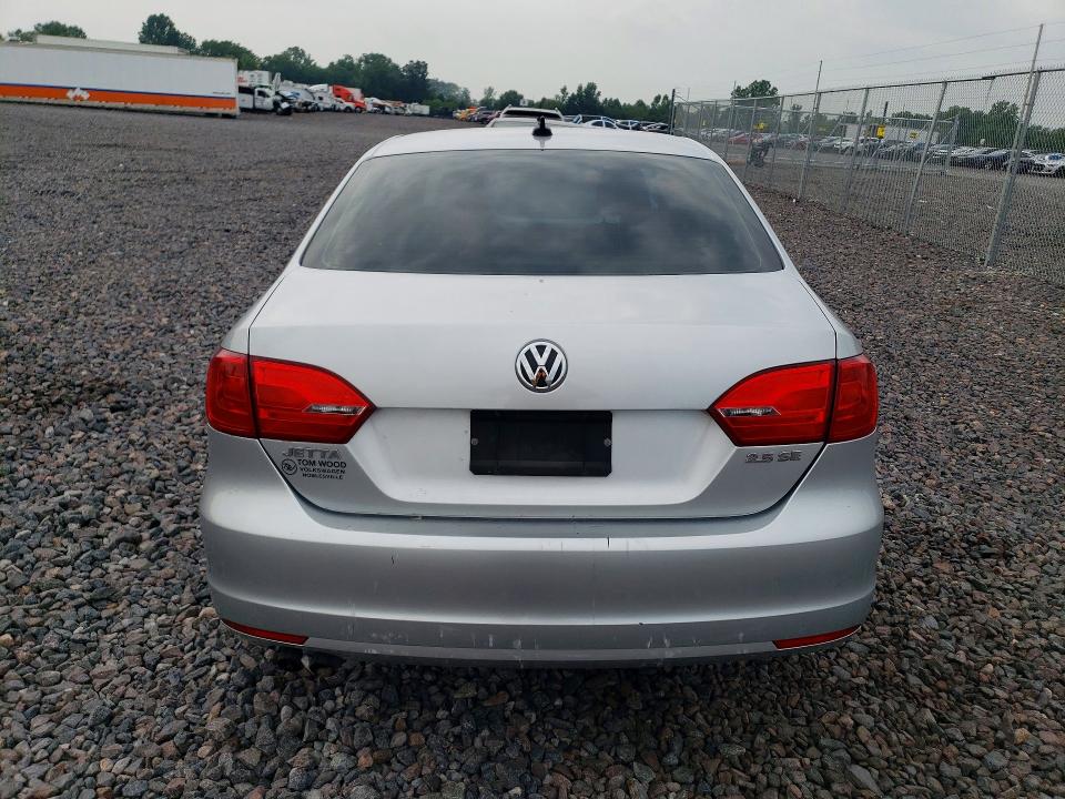 63781026 :رقم المزاد ، 3VWDP7AJ0CM383420 vin ، 2012 Volkswagen Jetta مزاد بيع