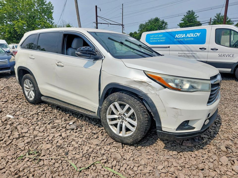 Продажа на аукционе авто 2016 Toyota Highlander, vin: 5TDZARFH3GS018070, номер лота: 65165486