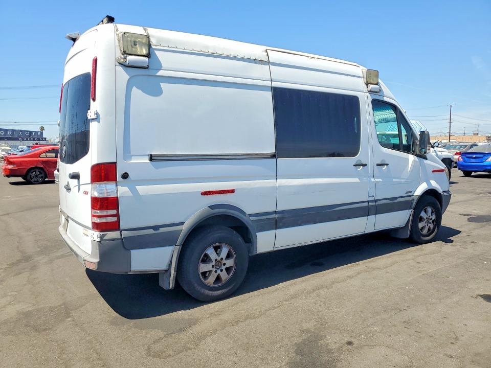 2010 Mercedes-benz Sprinter მანქანა იყიდება აუქციონზე, vin: WD3PE7CC7A5462486, აუქციონის ნომერი: 65202796