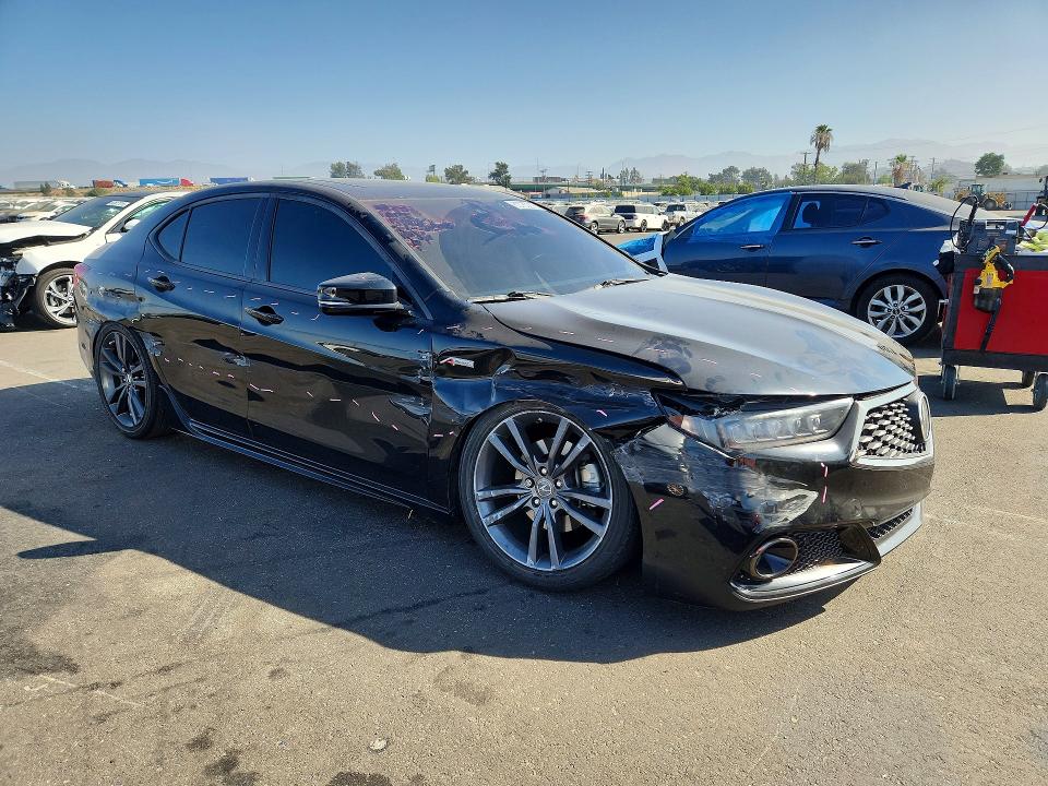 2018 Acura Tlx მანქანა იყიდება აუქციონზე, vin: 19UUB3F69JA000617, აუქციონის ნომერი: 63750276