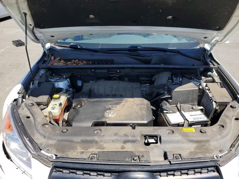 63802116 :رقم المزاد ، 2T3BK4DV5BW060810 vin ، 2011 Toyota Rav4 مزاد بيع