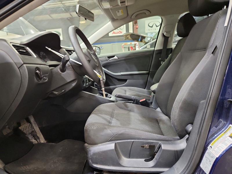 65432216 :رقم المزاد ، 3VW2K7AJXEM431935 vin ، 2014 Volkswagen Jetta مزاد بيع