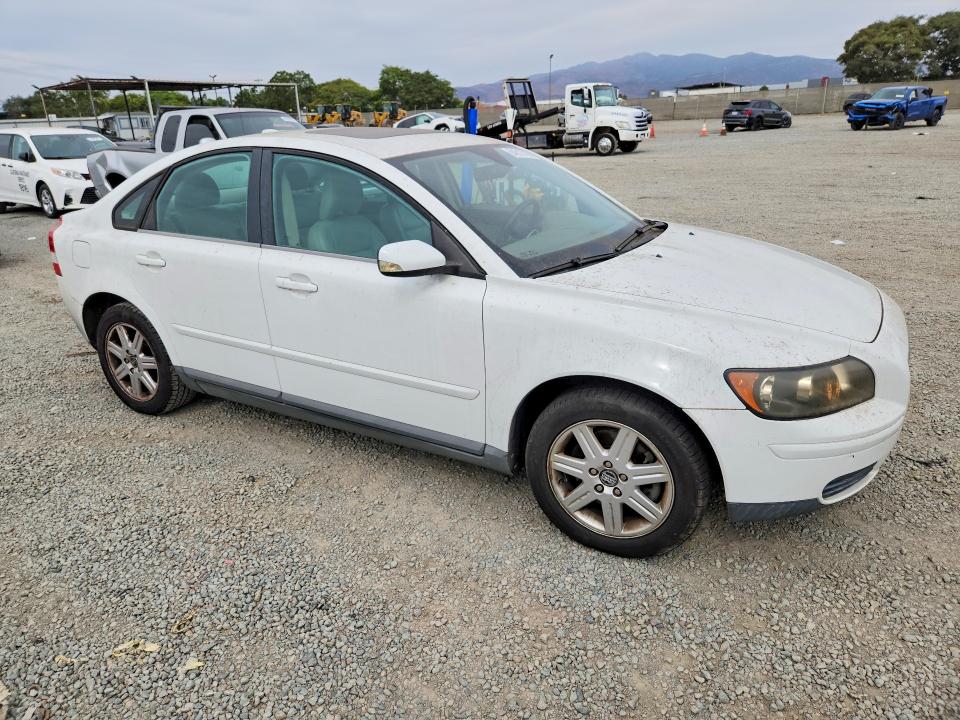 2006 Volvo S40 მანქანა იყიდება აუქციონზე, vin: YV1MS390X62150933, აუქციონის ნომერი: 64517716