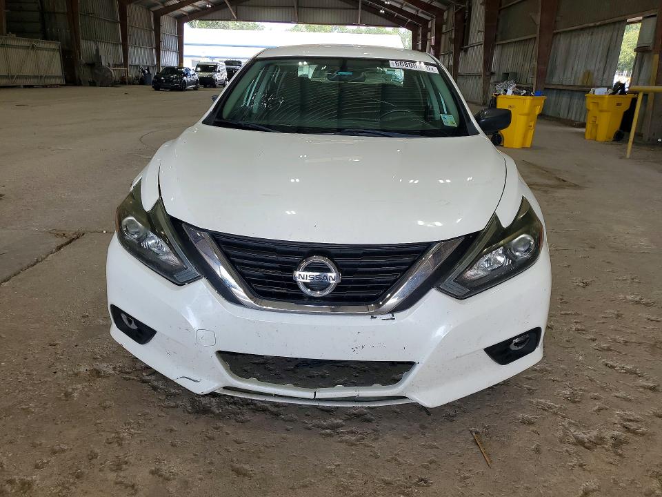 Продаж на аукціоні авто 2018 Nissan Altima, vin: 1N4AL3AP1JC124843, номер лоту: 66808526