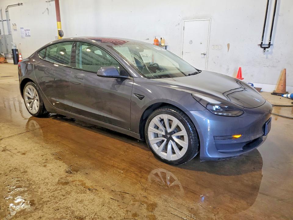 Продаж на аукціоні авто 2022 Tesla Model 3, vin: 5YJ3E1EA7NF186392, номер лоту: 63641336