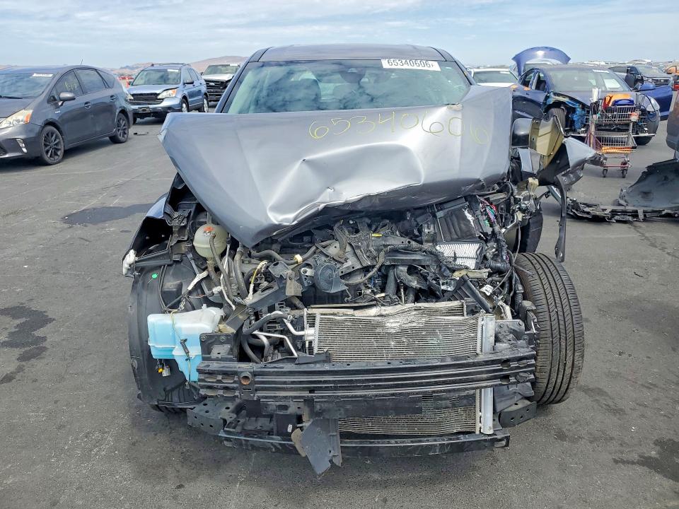 65340606 :رقم المزاد ، 3N1CP5BV6NL494344 vin ، 2022 Nissan Kicks مزاد بيع