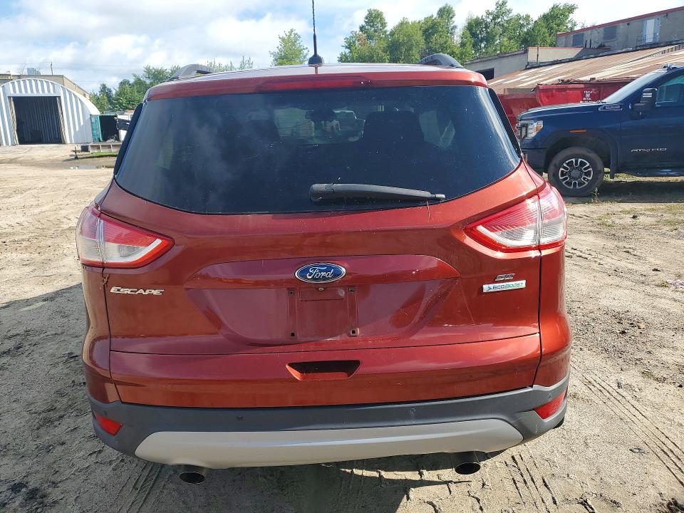 65354936 :رقم المزاد ، 1FMCU0GX6EUD54735 vin ، 2014 Ford Escape مزاد بيع
