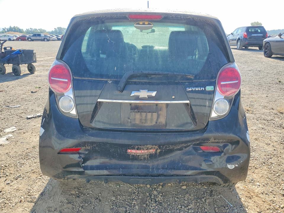 63656496 :رقم المزاد ، KL8CL6S04FC710622 vin ، 2015 Chevrolet Spark Ev مزاد بيع