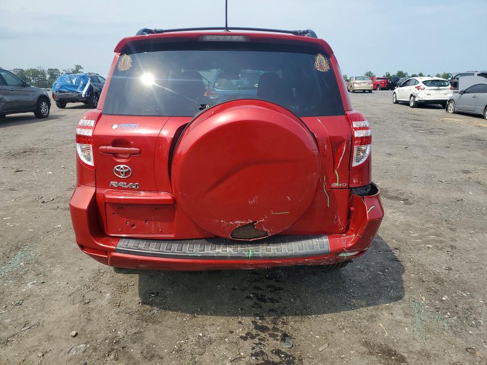 64550086 :رقم المزاد ، 2T3BF4DV6BW174741 vin ، 2011 Toyota Rav4 مزاد بيع
