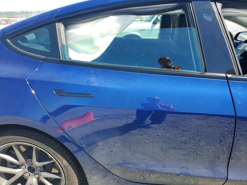 64679746 :رقم المزاد ، 5YJ3E1EAXMF022858 vin ، 2021 Tesla Model 3 مزاد بيع