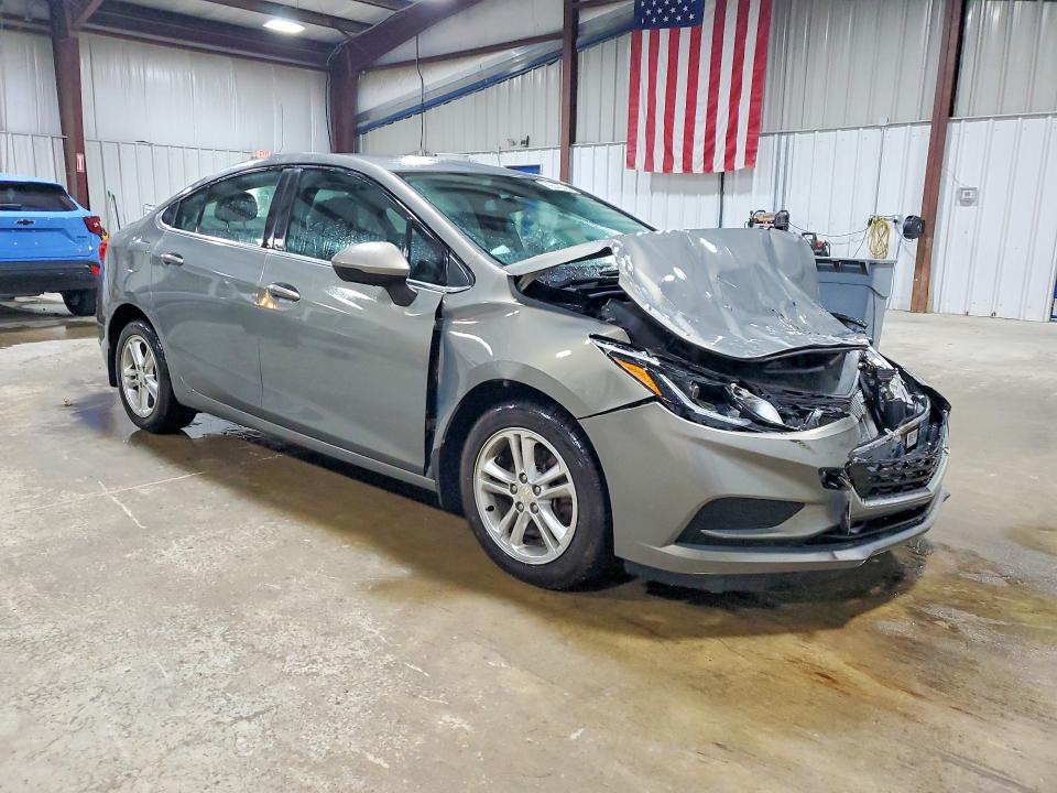 2017 Chevrolet Cruze მანქანა იყიდება აუქციონზე, vin: 1G1BE5SM6H7141349, აუქციონის ნომერი: 66646636