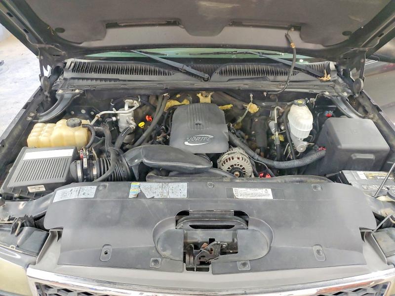 65591556 :رقم المزاد ، 1GCHK29U95E181849 vin ، 2005 Chevrolet Silverado مزاد بيع