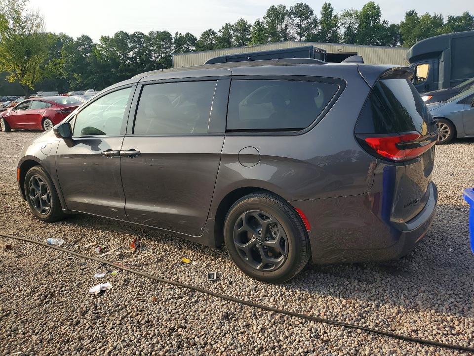 63175556 :رقم المزاد ، 2C4RC1L78MR586889 vin ، 2021 Chrysler Pacifica مزاد بيع