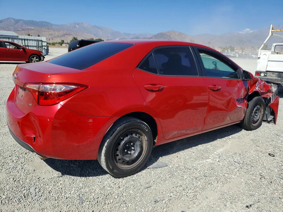 2018 Toyota Corolla მანქანა იყიდება აუქციონზე, vin: 5YFBURHE7JP828295, აუქციონის ნომერი: 65689686