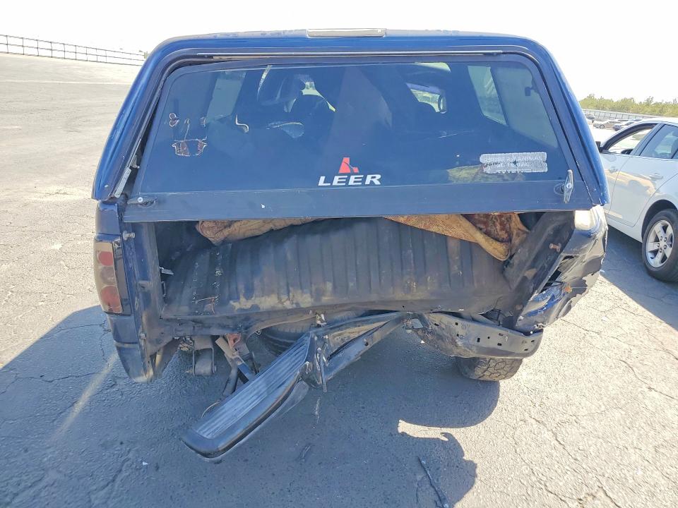 2004 Dodge Dakota მანქანა იყიდება აუქციონზე, vin: 1D7FL16K64S644487, აუქციონის ნომერი: 66605976