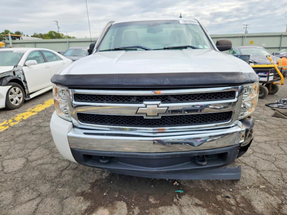 Продажа на аукционе авто 2007 Chevrolet Silverado, vin: 1GCEK14C07E528273, номер лота: 66780086