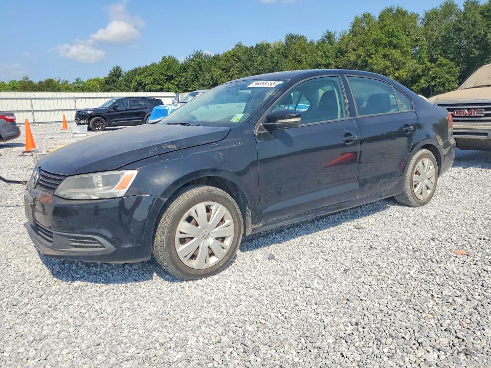 66888756 :رقم المزاد ، 3VWD17AJXEM365463 vin ، 2014 Volkswagen Jetta مزاد بيع