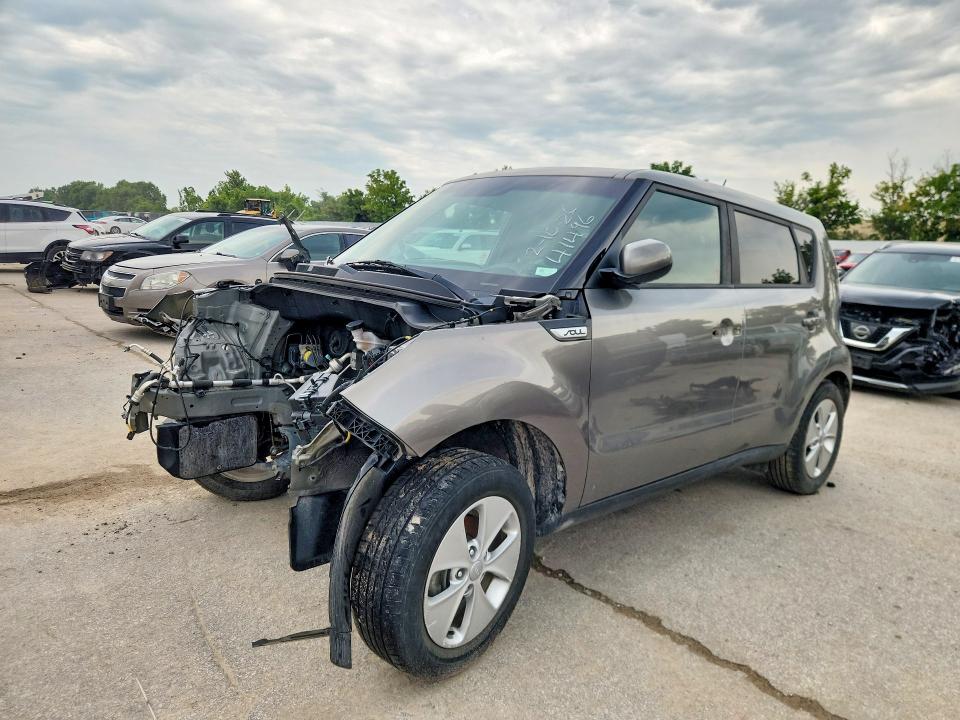2016 Kia Soul მანქანა იყიდება აუქციონზე, vin: KNDJN2A28G7381048, აუქციონის ნომერი: 64597556