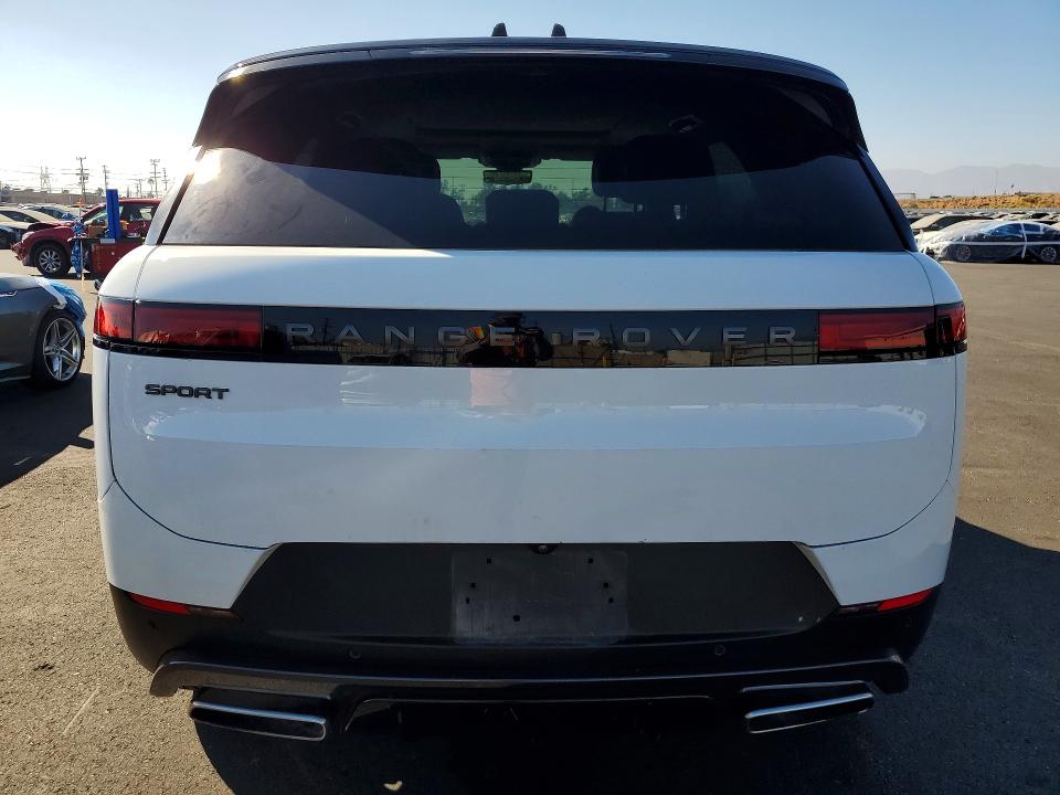 Продажа на аукционе авто 2024 Land Rover Range Rover Sport, vin: SAL1P9EU9RA421196, номер лота: 64118816