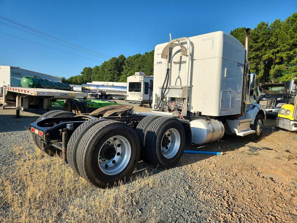 Продажа на аукционе авто 2018 Peterbilt 579, vin: 1XPBDP9X0JD474092, номер лота: 61716206