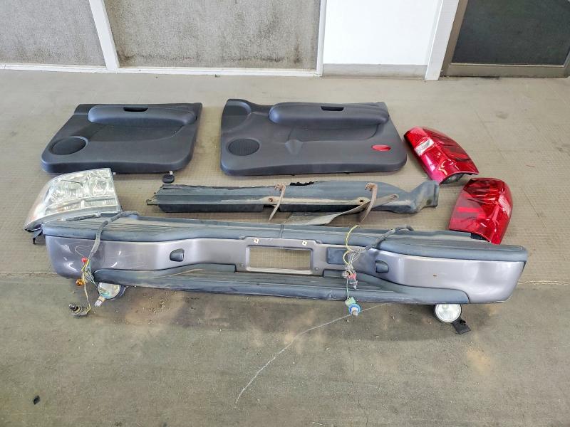 64671776 :رقم المزاد ، 3GNFK12049G239770 vin ، 2009 Chevrolet Avalanche مزاد بيع