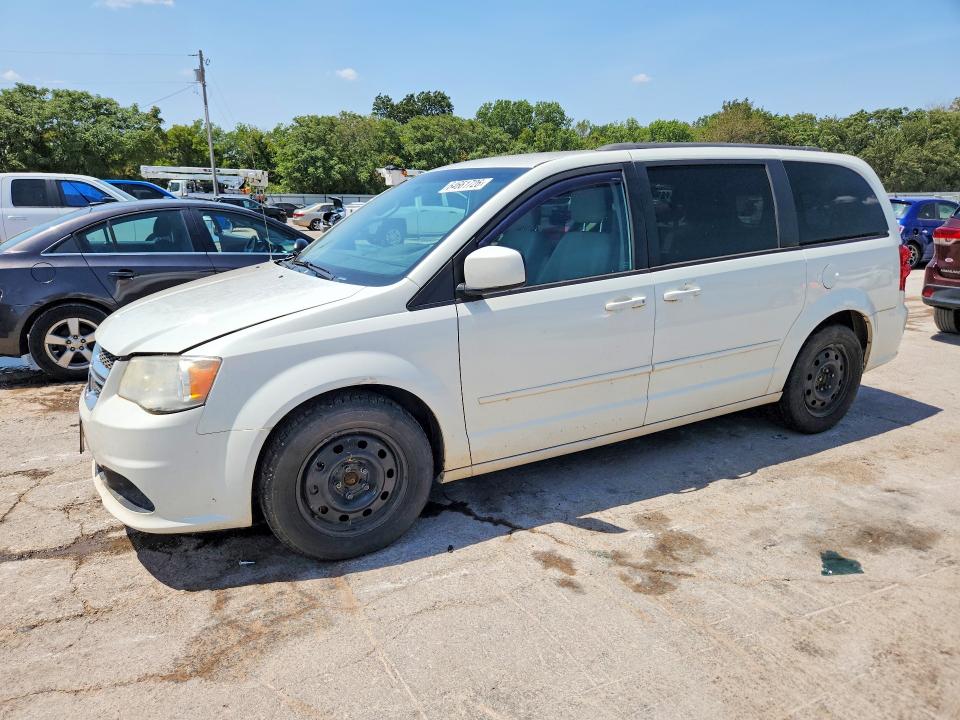 64661726 :رقم المزاد ، 2C4RDGCG4DR599882 vin ، 2013 Dodge Grand Caravan مزاد بيع