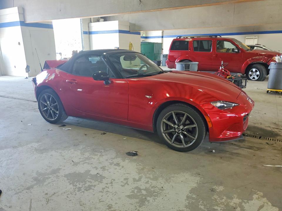 64980866 :رقم المزاد ، JM1NDAD72G0116320 vin ، 2016 Mazda Mx-5 Miata مزاد بيع
