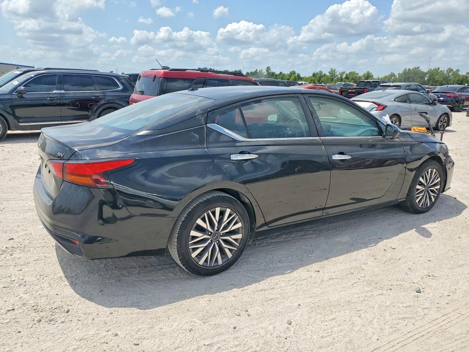 2023 Nissan Altima მანქანა იყიდება აუქციონზე, vin: 1N4BL4DV4PN340123, აუქციონის ნომერი: 66629526