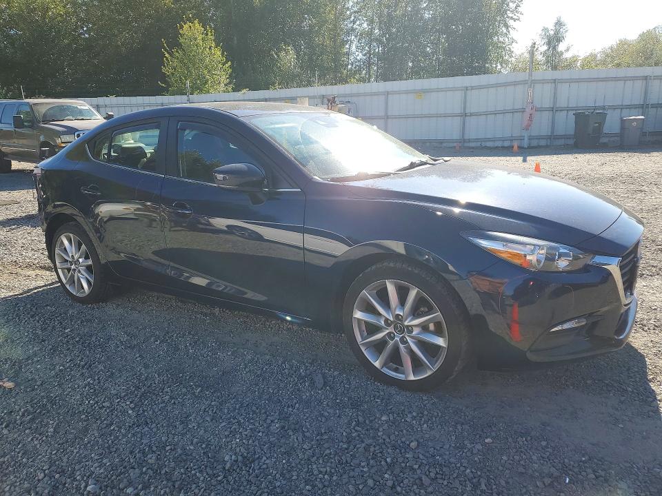 64479526 :رقم المزاد ، 3MZBN1V78HM129325 vin ، 2017 Mazda 3 مزاد بيع