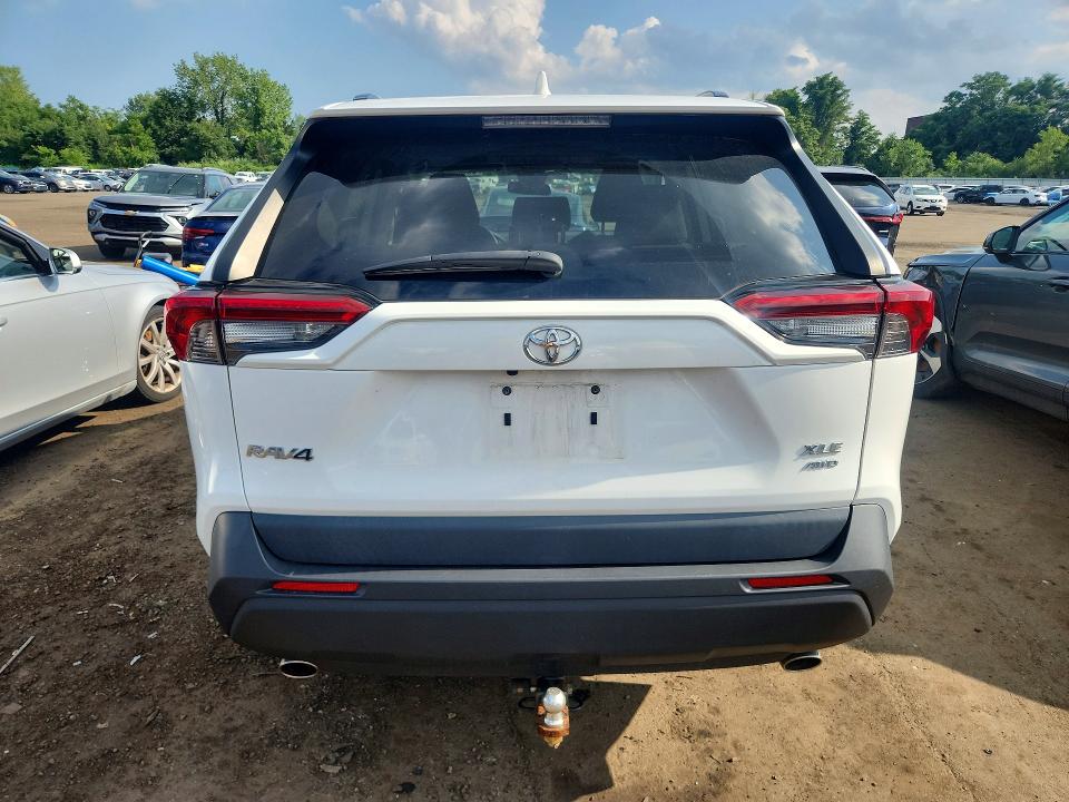 Продаж на аукціоні авто 2019 Toyota Rav4, vin: 2T3P1RFV3KC020214, номер лоту: 63382426