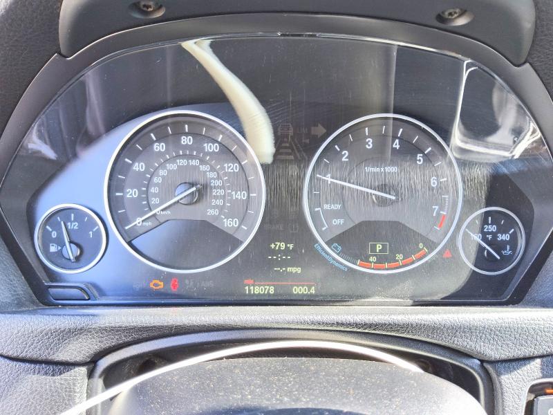 2013 Bmw 328 მანქანა იყიდება აუქციონზე, vin: WBA3C1C58DF438637, აუქციონის ნომერი: 63759216