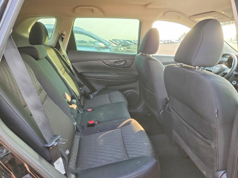 65052326 :رقم المزاد ، 5N1AT2MV6HC852727 vin ، 2017 Nissan Rogue مزاد بيع