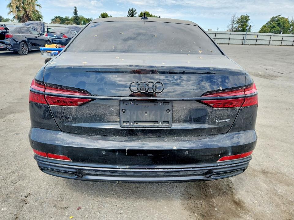 64134896 :رقم المزاد ، WAUK2AF29MN032047 vin ، 2021 Audi A6 مزاد بيع