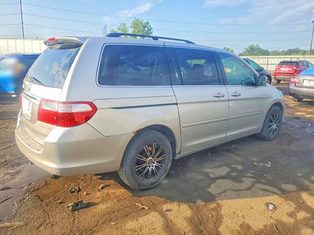 Продажа на аукционе авто 2005 Honda Odyssey, vin: 5FNRL38885B097533, номер лота: 64229676