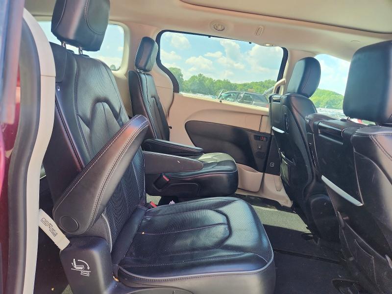 65238536 :رقم المزاد ، 2C4RC1GG0JR354311 vin ، 2018 Chrysler Pacifica مزاد بيع