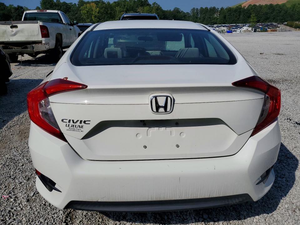 65465046 :رقم المزاد ، 2HGFC2F56JH547014 vin ، 2018 Honda Civic مزاد بيع