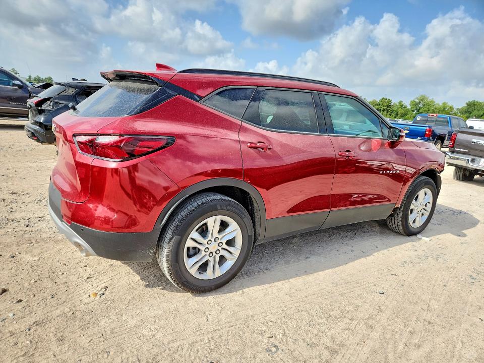 63494036 :رقم المزاد ، 3GNKBCR44MS577808 vin ، 2021 Chevrolet Blazer مزاد بيع