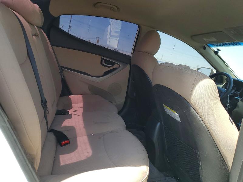 63604386 :رقم المزاد ، 5NPDH4AE9GH772022 vin ، 2016 Hyundai Elantra مزاد بيع
