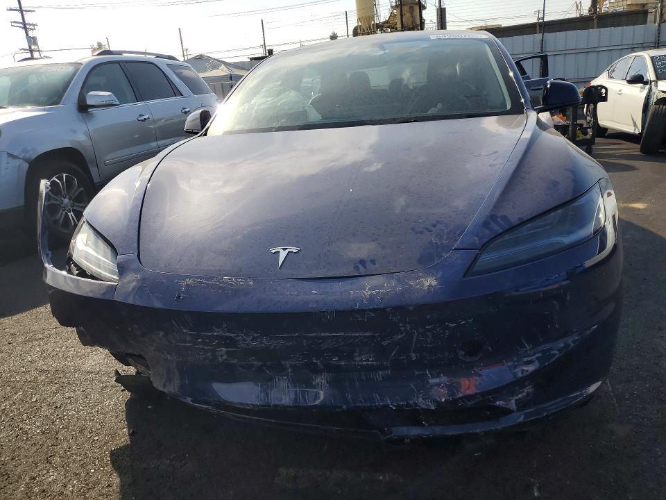 Продажа на аукционе авто 2025 Tesla Model 3, vin: 5YJ3E1EA1SF075171, номер лота: 64950756