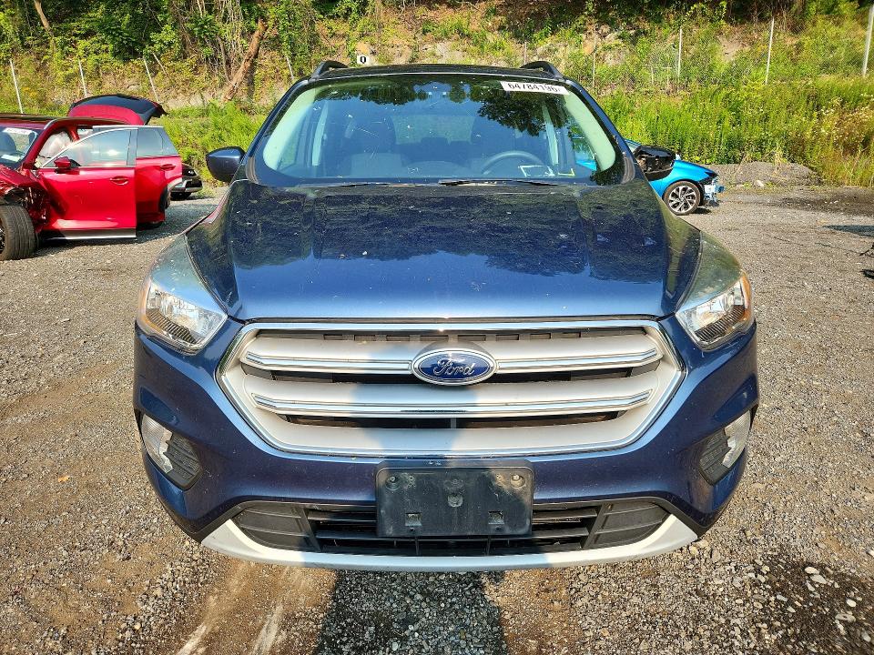 Продаж на аукціоні авто 2018 Ford Escape, vin: 1FMCU9GD8JUC61719, номер лоту: 64784196