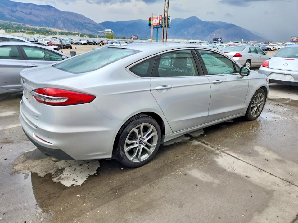 Продаж на аукціоні авто 2019 Ford Fusion, vin: 3FA6P0CD5KR181951, номер лоту: 63130906