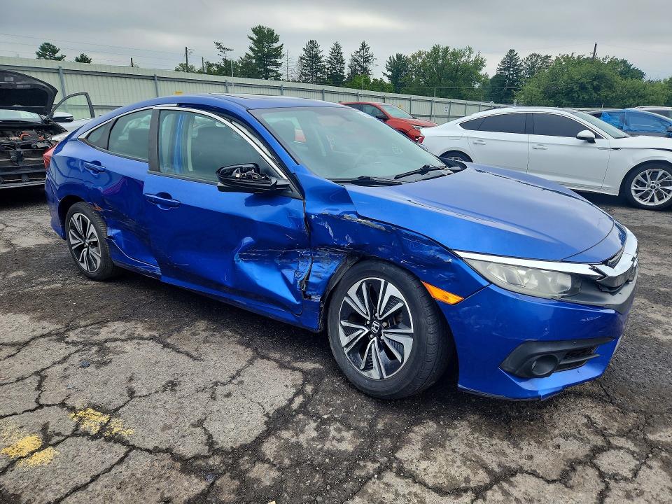 Продажа на аукционе авто 2016 Honda Civic, vin: 2HGFC1F35GH657747, номер лота: 66256466