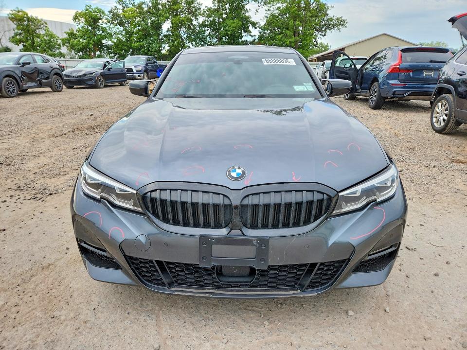 65386896 :رقم المزاد ، 3MW5R7J0XM8B82138 vin ، 2021 Bmw 330xi مزاد بيع