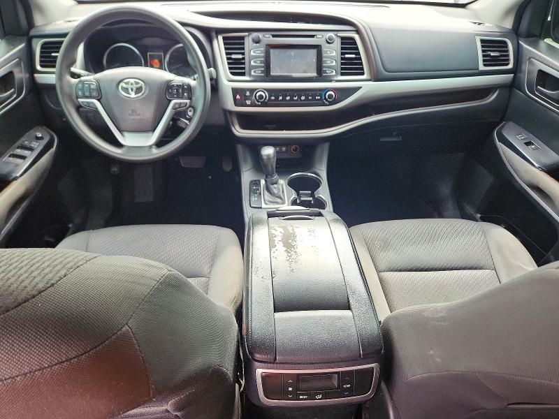 2017 Toyota Highlander მანქანა იყიდება აუქციონზე, vin: 5TDZARFH9HS023291, აუქციონის ნომერი: 63844726