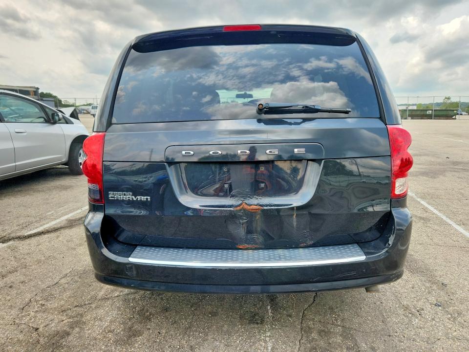 64462016 :رقم المزاد ، 2C4RDGBG5GR171812 vin ، 2016 Dodge Grand Caravan مزاد بيع